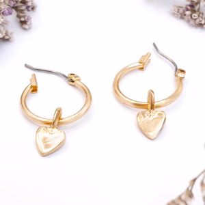 20mm Gold Hoop Earrings with Heart