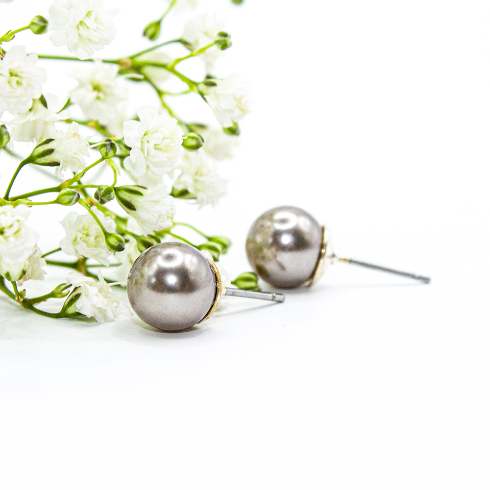 8mm Grey Pearl Earrings - 8mm Grey Pearl Earrings GT113