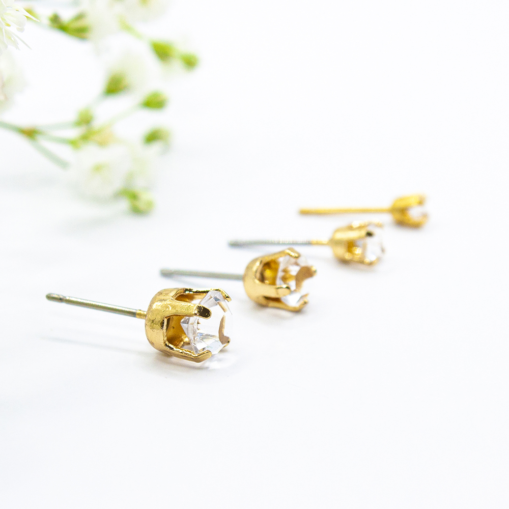 Crystal Gold Stud Earrings - 3mm / 4mm / 5mm / 6mm - Crystal Gold Stud Earrings 3mm 4mm 5mm 6mm