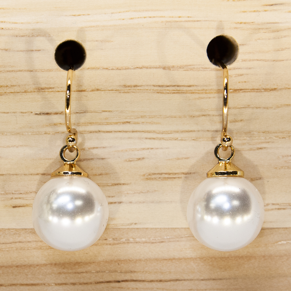 Gold and Pearl / Silver and Pearl Drop Earrings - IMG 0497