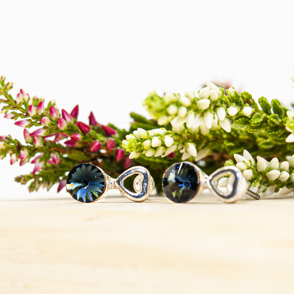 Navy Blue Crystal Heart Earrings - Navy Blue Crystal Heart Earrings GT42 1