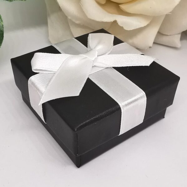Earring Gift Box - IMG 20211201 165757 edit 11431661522733 resized 20211201 051557896 002