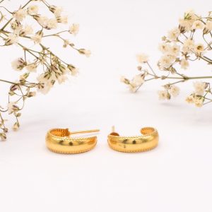 Gold Posted Hoop Earrings with Edging